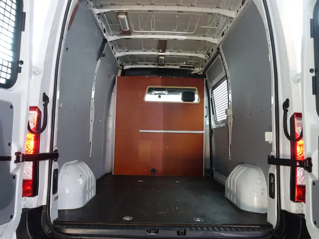 Opel Movano 3