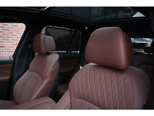 BMW X5 xDrive50e M-Sport Pro 2024 Hybride Benzine 53