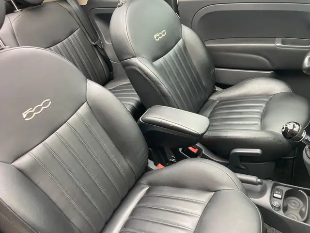 Fiat 500C Cabrio 0.9 TwinAir Lounge 2014 Benzine 12