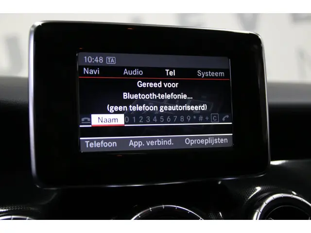 Mercedes-Benz CLA 180 2014 Benzine 23