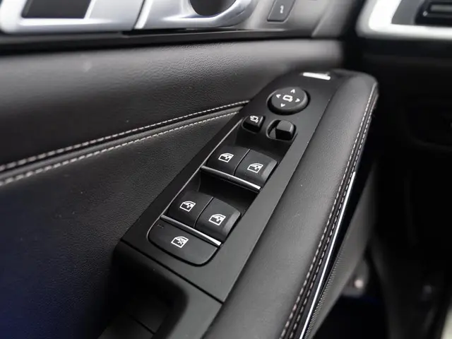 BMW X5 xDrive50e 2023 Hybride Benzine 29