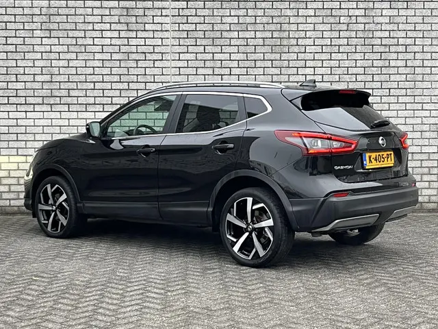 Nissan QASHQAI 1.3 DIG-T Premium Edition 2021 Benzine 6