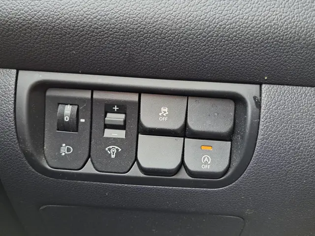 Kia Rio 1.2 CVVT Comfort Pack met Trekhaak 2014 Benzine 13