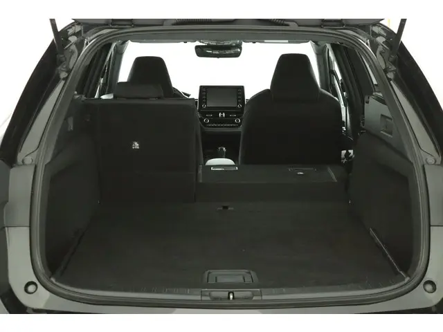 Suzuki Swace 1.8 Hybrid Select 2021 Hybride Benzine 25