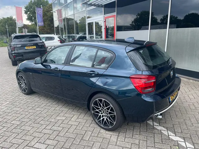 BMW 1 Serie 118i High Executive 2013 Benzine 29