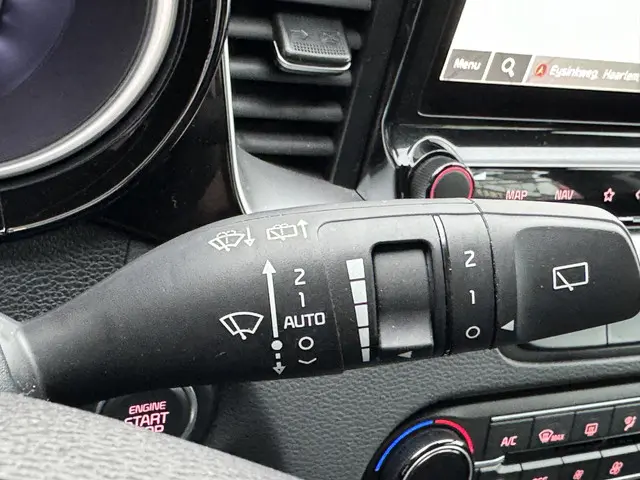 Kia Ceed 1.0 T-GDi DynamicLine 2022 Benzine 24