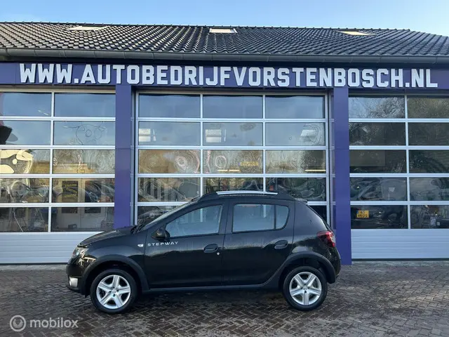 Dacia Sandero Stepway 0.9 TCe Ambiance * AIRCO * 2013 Benzine 2