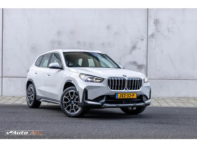 BMW X1 xDrive30e 2024 Hybride Benzine