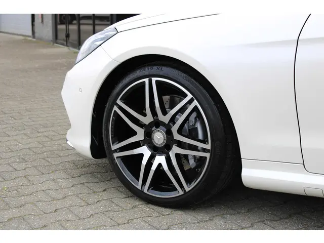 Mercedes-Benz E-Klasse Cabrio 400 AMG 2014 Benzine 38