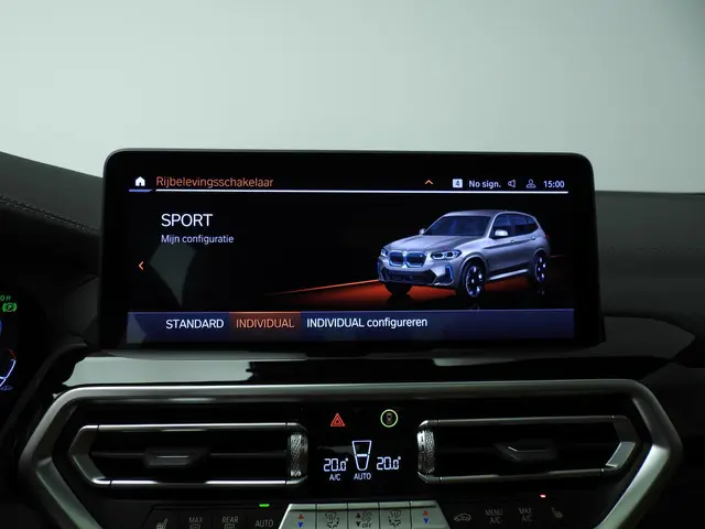 BMW iX3 Executive 80 kWh 2024 Elektrisch 24