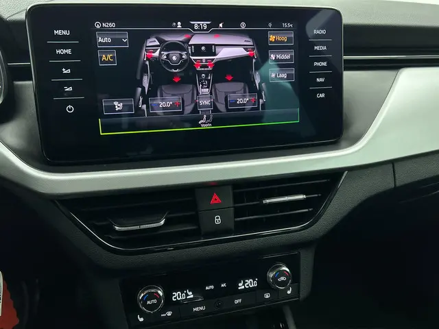 Škoda Kamiq 1.0 TSI 110PK DSG Style 2021 Benzine 29