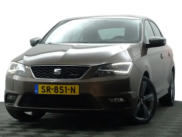 SEAT Toledo 1.4 TSI FR Business Intense Aut- 2018 Benzine 24