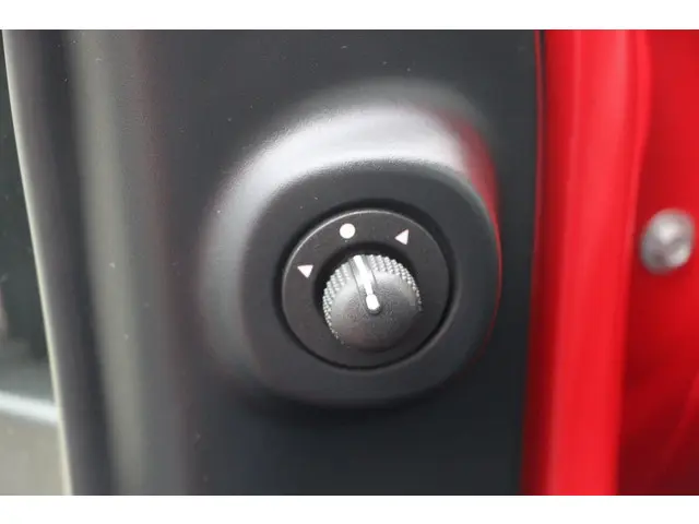 Fiat Panda 0.9 TwinAir Lounge 2017 Benzine 12