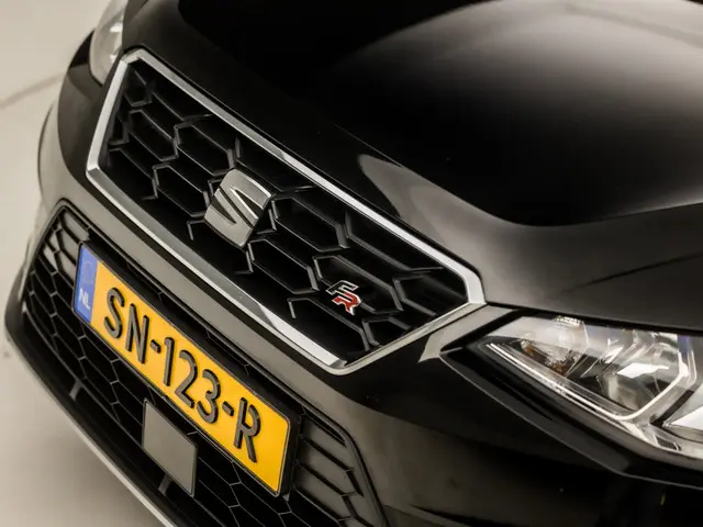 SEAT Arona 1.0 TSI FR Sport 2018 Benzine 31