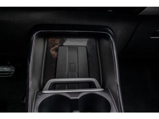 BMW X1 xDrive25e 2023 Hybride Benzine 30