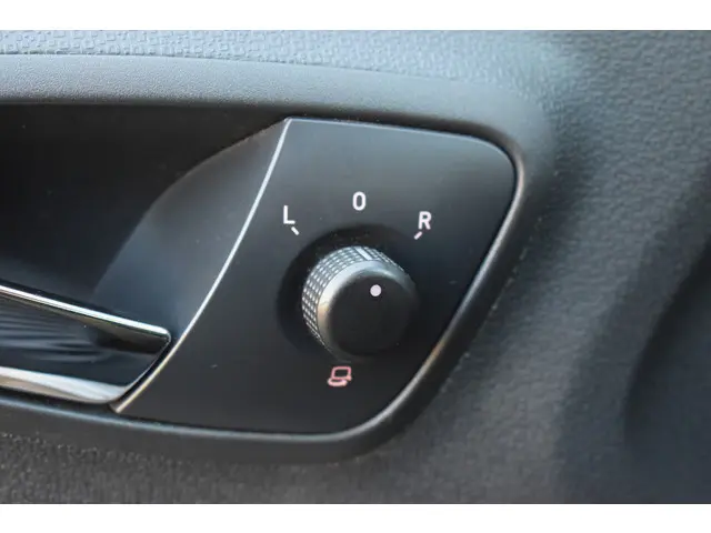 SEAT Ibiza ST 1.2 TSi Style Chill Out 2013 Benzine 24