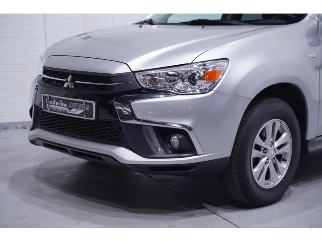 Mitsubishi ASX 1.6 Cleartec Intense 2019 Benzine 12