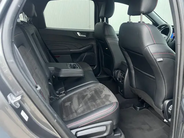 Ford Kuga 2.5 PHEV ST-Line 2022 Hybride Benzine 20