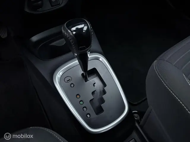 Toyota Yaris 1.5 Hybrid Aspiration 2017 Hybride Benzine 14