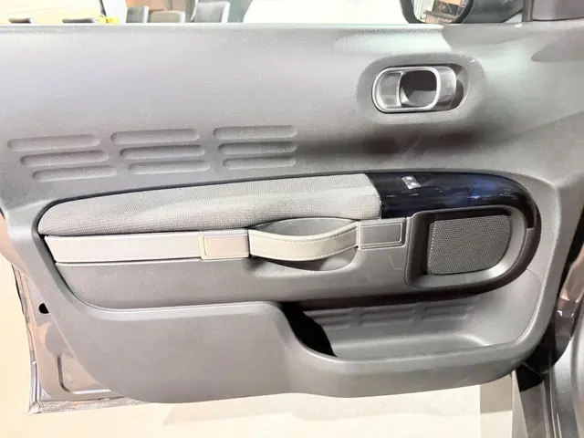 Citroën C4 Cactus |1.2 PureTech |Shine 2016 Benzine 32