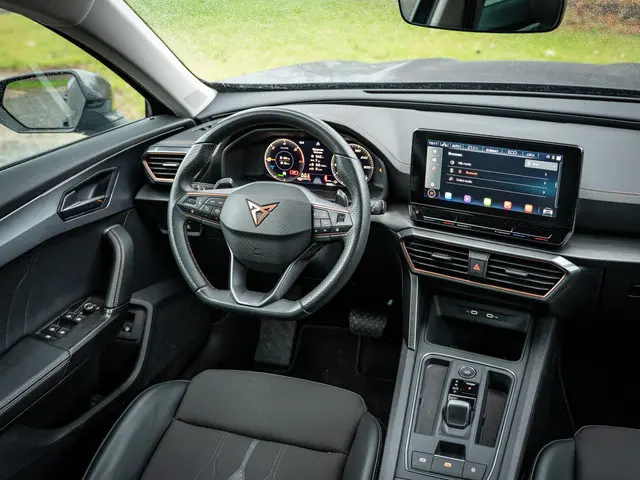 CUPRA Formentor 1.4 e-Hybrid VZ 2022 Hybride Benzine 6