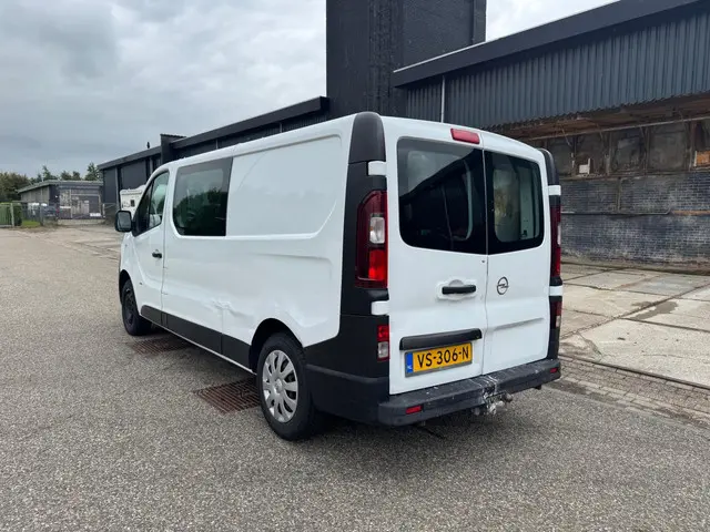 Opel Vivaro 1.6 CDTI L2H1 DC Edition 2016 Diesel 4