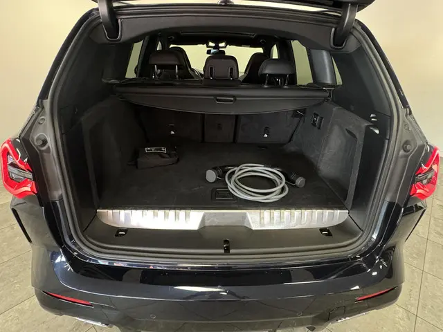 BMW X3 xDrive30e High Executive 2023 Hybride Benzine 9