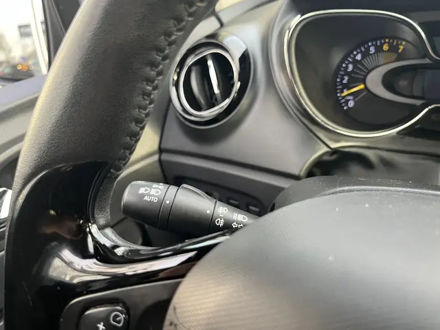 Renault Captur 0.9 TCe Dynamique 90pk/66kW 2013 Benzine 17