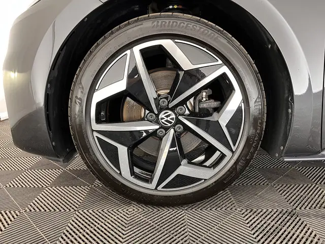 Volkswagen ID.3 First Plus 58 kWh [ 3-Fase ] 2020 Elektrisch 27