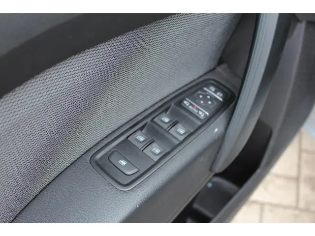 Renault Kangoo 1.3 TCe Techno 2023 Benzine 19