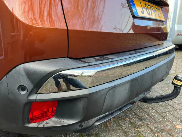 Peugeot 3008 1.2 PureTech Allure Automaat 2017 Benzine 10