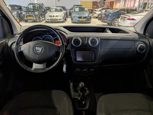 Dacia Dokker 1.2 TCe S&S 10th Anniversary 2016 Benzine 12