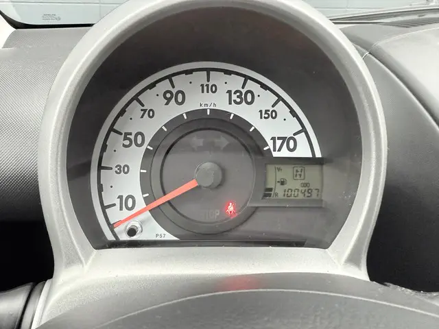 Toyota Aygo 1.0 VVT-i Aspiration Automaat 2013 Benzine 20