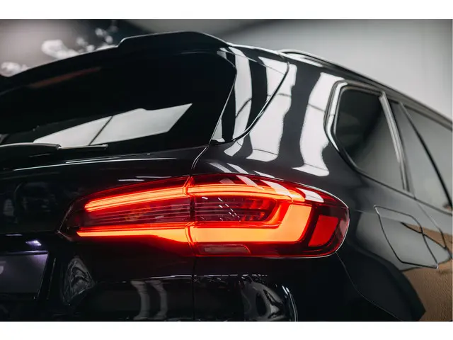 BMW X5 xDrive45e High Executive 2022 Hybride Benzine 15