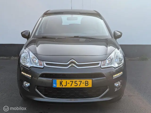 Citroën C3 1.2 PureTech Selection 2016 Benzine 2