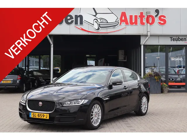 Jaguar XE