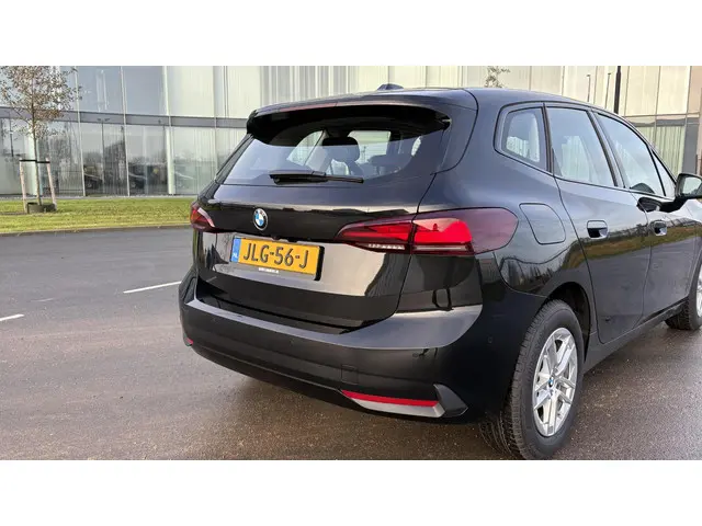 BMW 2 Serie Active Tourer 218i 2024 Benzine 5