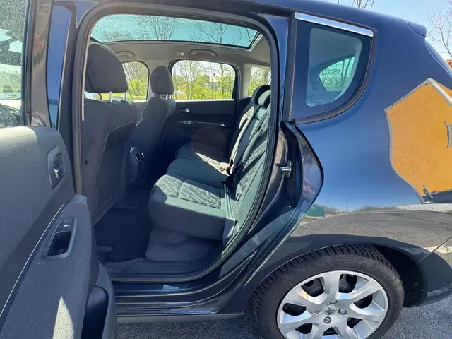 Peugeot 3008 1.6 THP Active / AIRCO / NAVI / NAP 2013 Benzine 23