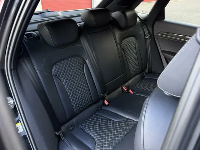 Audi RSQ3 2.5 TFSI RS Q3 quattro 2014 Benzine 23