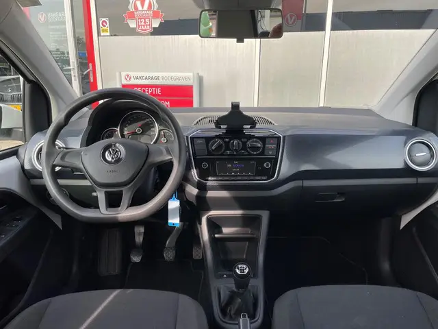 Volkswagen up! 1.0 BMT move up! , 5 Deurs , Airco, 2018 Benzine 8