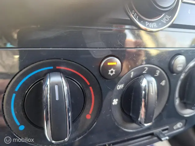 Mitsubishi Space Star 1.0 Active 2019 Benzine 15