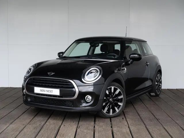 MINI 3-Deurs Cooper 2021 Benzine 32