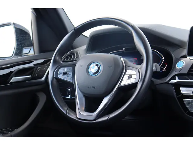 BMW iX3 Executive 80 kWh 2021 Elektrisch 15