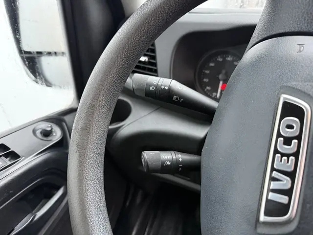 Iveco Daily 35S14 2.3 2019 Diesel 23