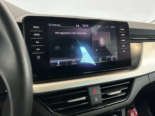 Škoda Kamiq 1.0 TSI Business Edition 2020 Benzine 27