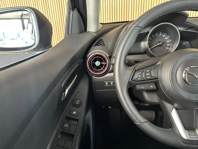Mazda 2 1.5 Skyactiv-G 2024 Benzine 19
