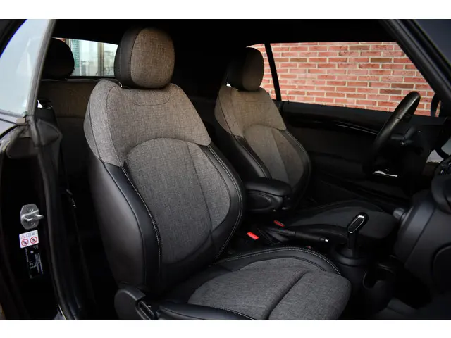 MINI Cooper Cabrio Mini 1.5 136pk aut 2021 Benzine 58