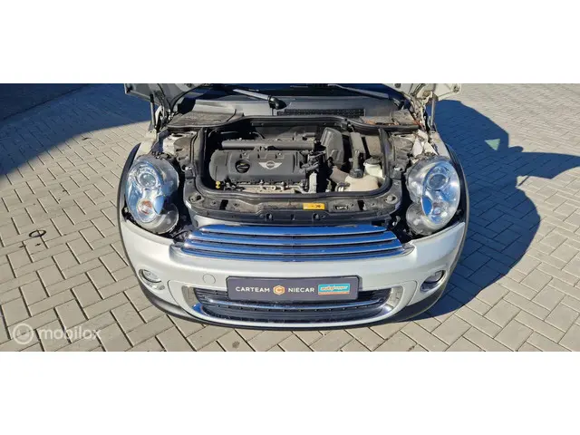 MINI Cooper Cabrio 1.6 Chili NAVI/LEER/PDC/VOL 2012 Benzine 8
