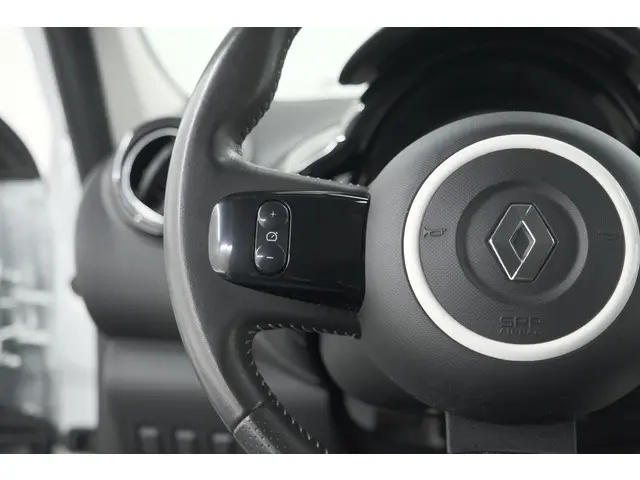 Renault Twingo 1.0 SCe Dynamique 2016 Benzine 26