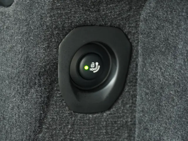 BMW X6 xDrive40i 2024 Benzine 26